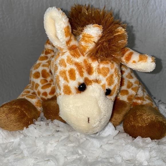 Mary Meyer Flip Flops Giraffe  Stuffed Animal Lovey - Picture 3 of 12